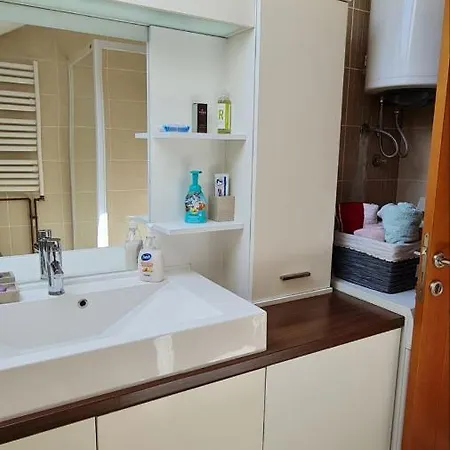 Apartment Stan Na Dan S8 Lazarevac